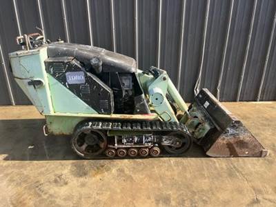 Toro Dingo TX413 Skid Steer