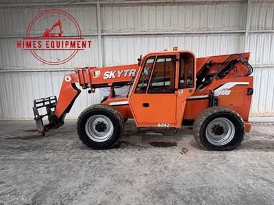 SkyTrak 6042 Telehandler - 6000lb Capacity, 42ft Lift Height, 27ft Reach