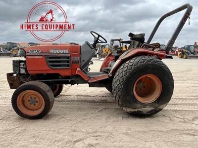 Kubota B2710 Tractor