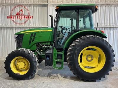 John Deere 6105E Tractor
