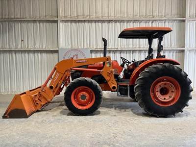 Kubota M9960D Tractor