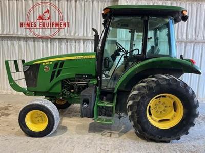 John Deere 5085M Tractor