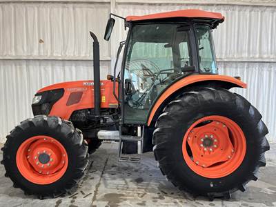 Kubota M8560D Tractor