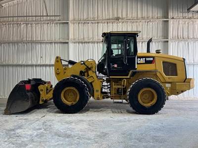 Caterpillar 930M Wheel Loader