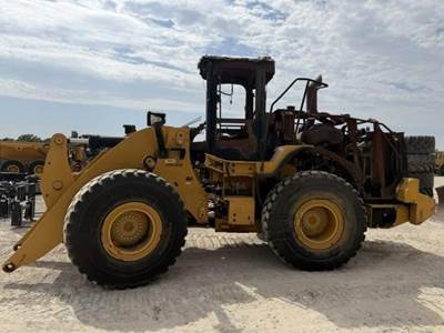 Caterpillar 950M Wheel Loader
