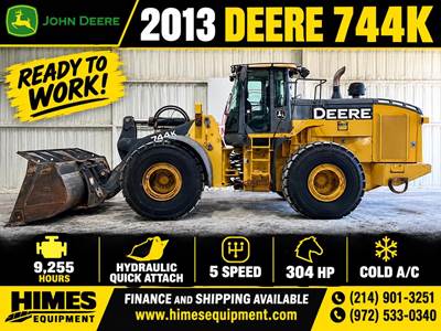 John Deere 744K Wheel Loader