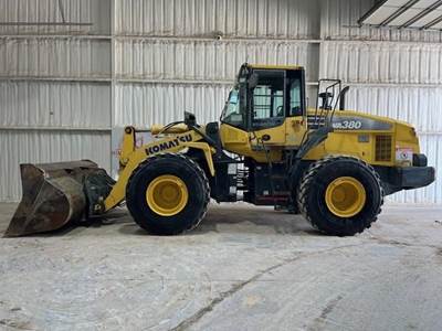 Komatsu WA380-7 Wheel Loader
