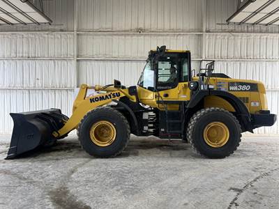 Komatsu WA380-8 Wheel Loader