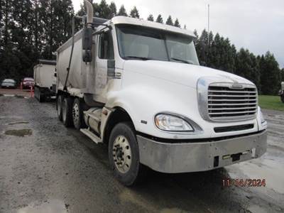 2007 Freightliner Columbia 120 Dump Truck w 2002 Pioneer Pup Trailer