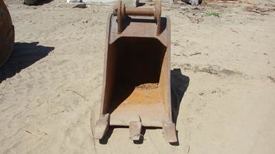 CWS 24" Dig Bucket RM9045 w/Pin Grabber fits Excavators Size 120 up to 135