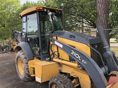John Deere 310L EP Backhoe