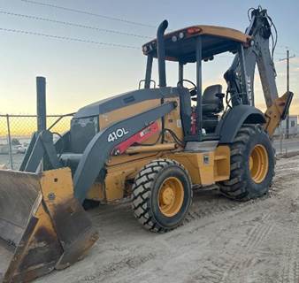 John Deere 410L Backhoe