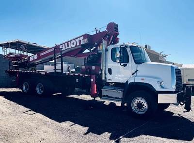 Freightliner 108SD 10 ft Boom / Bucket Truck - 2015 ELLIOTT H110 Aerial Platform Lift, Automatic