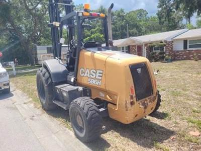 Case 586H Rough Terrain Forklift