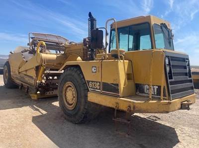 Caterpillar 613C Motor Scraper