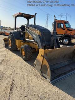 John Deere 210L EP Tractor Loader