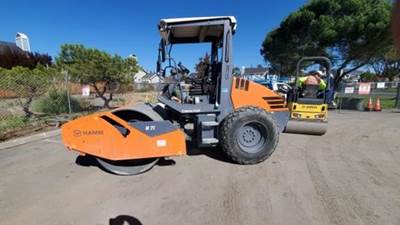 Hamm H7I Smooth Drum Roller Compactor
