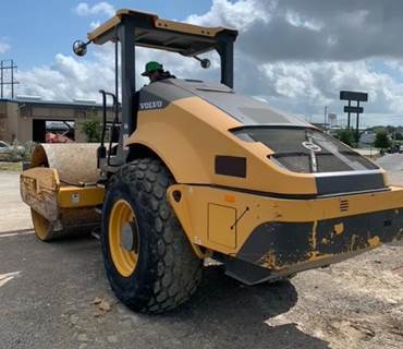 Volvo SD100D Smooth Drum Roller Compactor