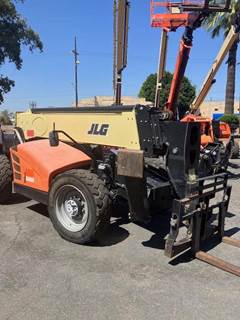JLG 1055 Telehandler