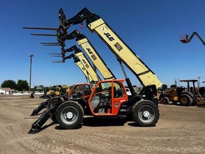 JLG 1055 Telehandler