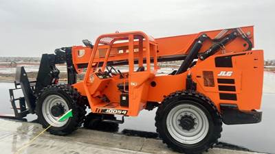 SkyTrak 10054 Telehandler - 10000lb Capacity, 53ft Lift Height