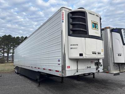 UTILITY 3000R Reefer Trailer - Sliding Axle, Swing Door, Thermo King