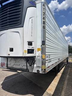 UTILITY 3000R 53 ft Reefer Trailer - Sliding Axle, Swing Door, Carrier