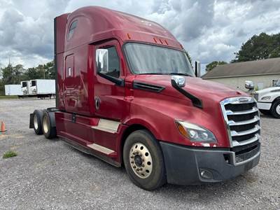 Freightliner Cascadia 126 Sleeper Semi Truck - 72" Raised Roof Sleeper, Detroit 475HP, 12 Speed Dt12 Automatic