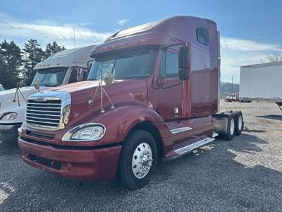Freightliner Columbia 120 Sleeper Semi Truck - Raised Roof Sleeper, Caterpillar, 13 Speed Manual