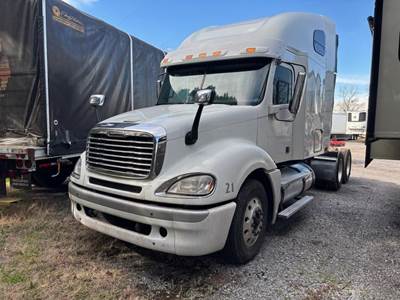 Freightliner Columbia 120 Sleeper Semi Truck - Raised Roof Sleeper, Detroit 500HP, 10 Speed Manual