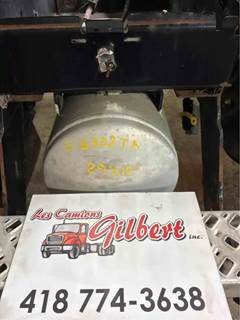 Mack Pinnacle Air Tank for a 2015 Mack CXU600