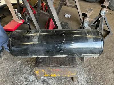 Universal Universal Air Tank