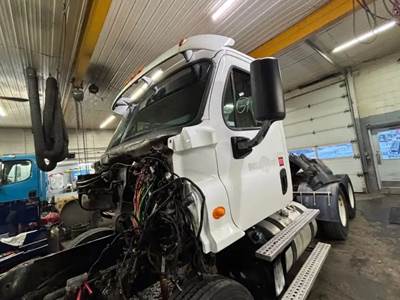 Freightliner Cascadia 113 Cab Assembly