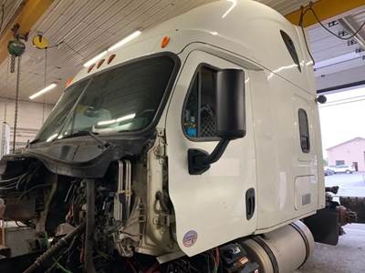 Freightliner Cascadia Cab Assembly