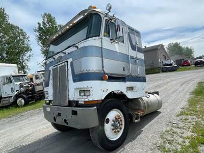 Peterbilt 362 Cab Assembly
