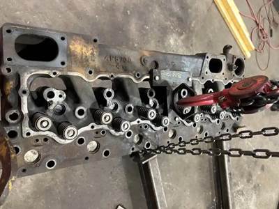 Caterpillar 3306 Cylinder Head