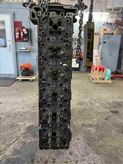Detroit DD16 Cylinder Head