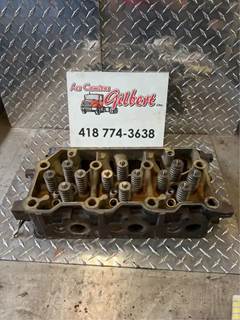 International VT275 Cylinder Head