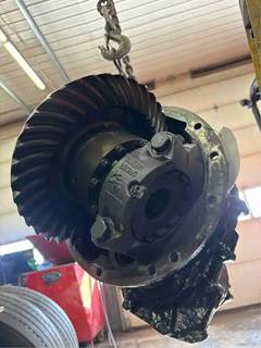 Eaton DS404 Front Differential