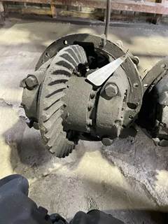 Eaton DS404 Front Differential