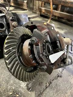 Meritor-Rockwell 46-160 Front Differential