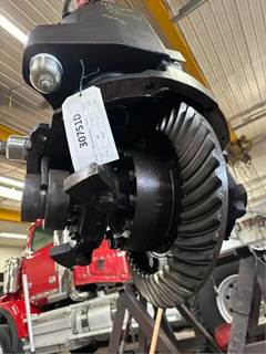 Meritor-Rockwell RT46164P Front Differential for a 2018 Peterbilt 367