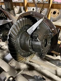Eaton RS404 Rear Differential