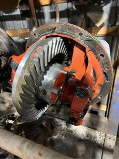 International RA472 Rear Differential