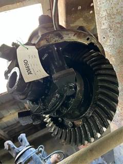 Meritor-Rockwell 46-160 Rear Differential