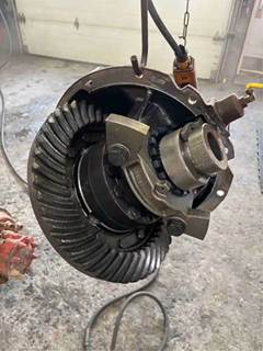 Meritor-Rockwell 46-160 Rear Differential