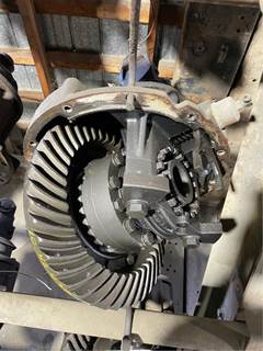 Meritor-Rockwell RR46160 Rear Differential