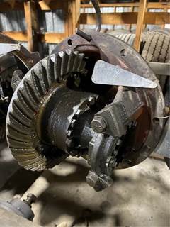 Meritor-Rockwell SQ100 Rear Differential