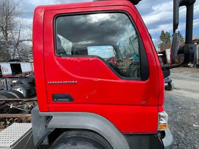 International CF600 Right Door