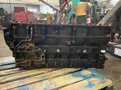 International MaxxForce 13 Engine Block / Cylinder Block